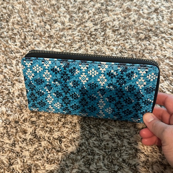 Blue Patterned Wallet - Picture 5 of 6